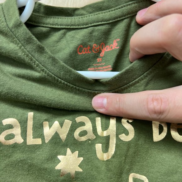 2T Cat & Jack Longsleeve T-Shirt - Picture 3 of 3